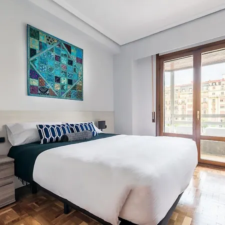 Zurriola Surf San Sebastián